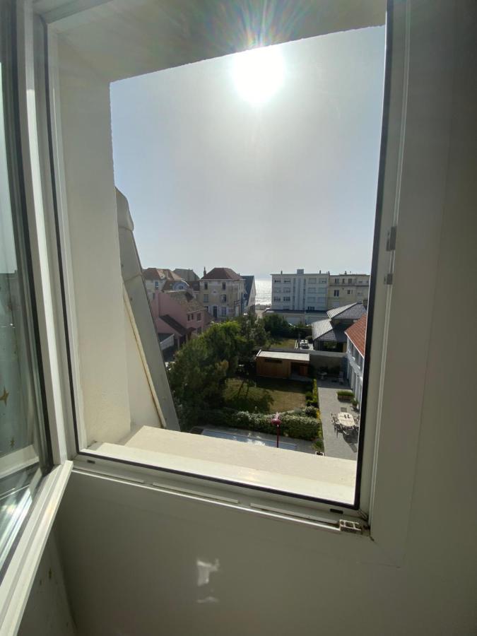 La Maree Zelee - Appartement A 50 Metres De La Mer Wimereux Eksteriør billede